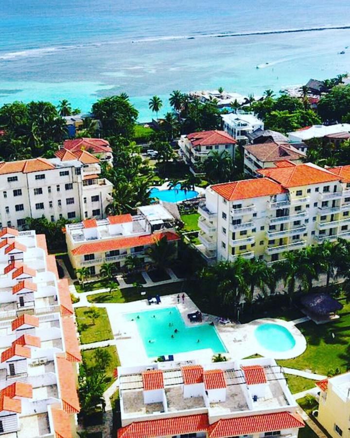 Residencial Las Palmeras De Willy Hotel Boca Chica Esterno foto